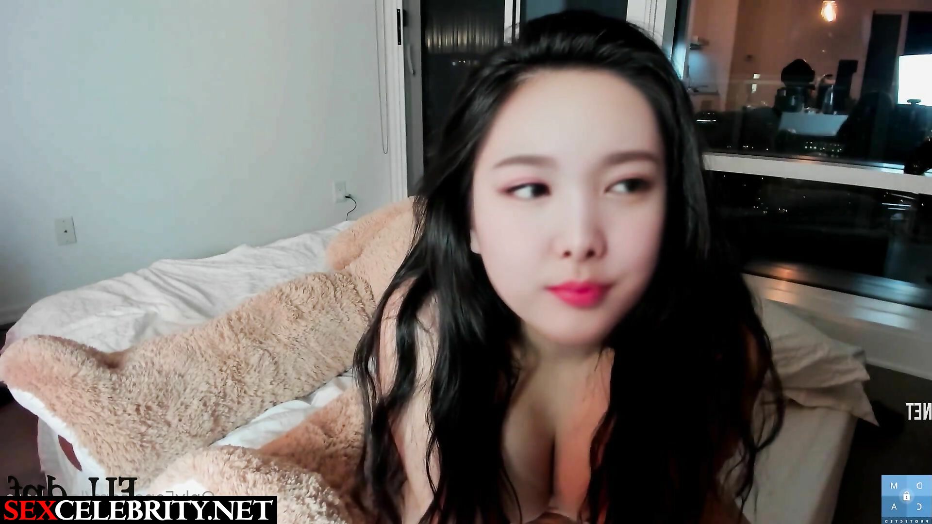 Nayeon Twice Masturbates Imagining Sex Scene Fake Porn