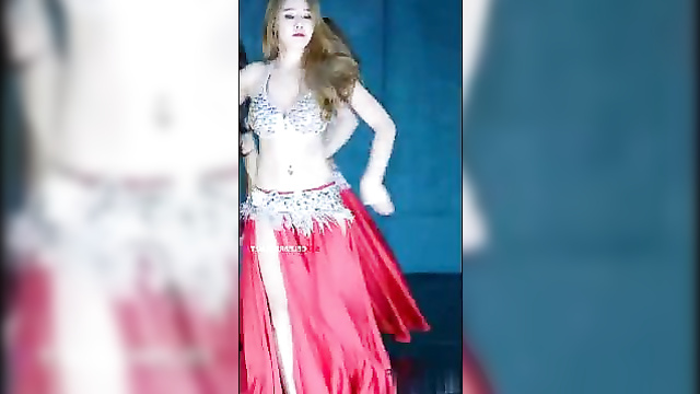 (Twice) Tzuyu Sexy Fakes (Belly Dancing) [쯔위 딥페이크]