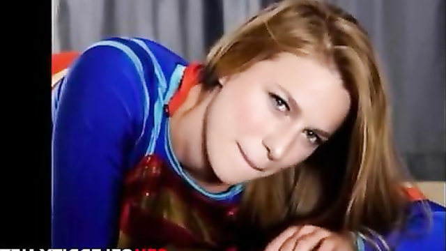 Naked Supergirl Melissa Benoist in Hot Deepfake Porn ??