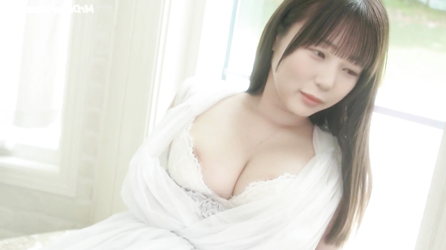 Tanaka Miku 田中美久 shows her big titts (HKT48) [deepfake ディープフェイク エロ]