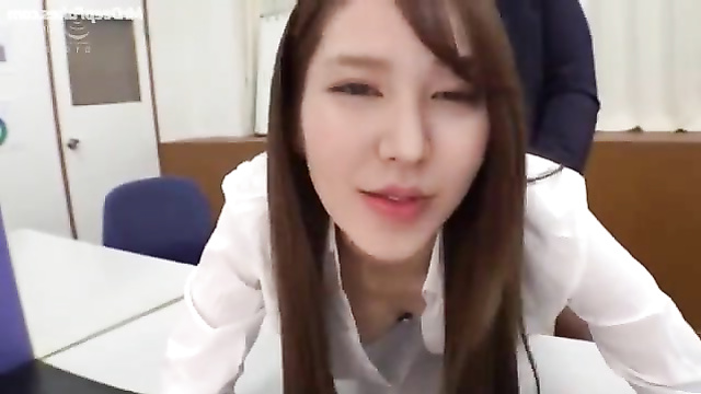 Office cowgirl Wendy takes a ride on dick [AI sex] // 가짜 포르노 웬디 레드벨벳