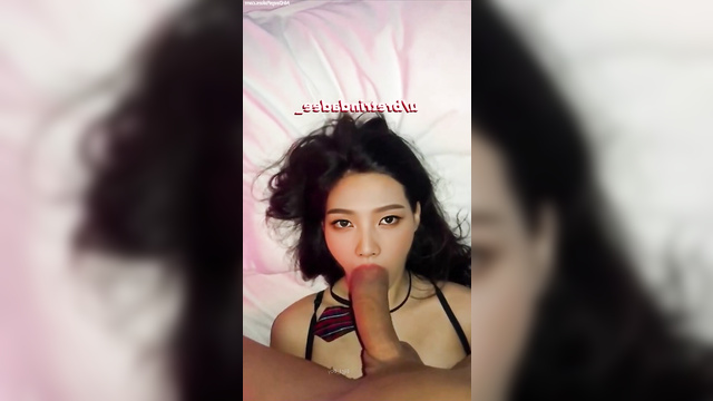 Uncensored BJ porn tape of Joy from Red Velvet = 가짜 포르노 조이 레드벨벳