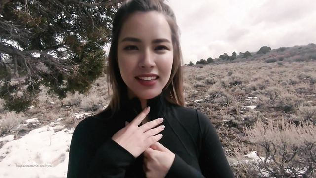 AI Kpop star Nancy is caught on cam while sucking 낸시 모모랜드 인공 지능 포르노 [PREMIUM]