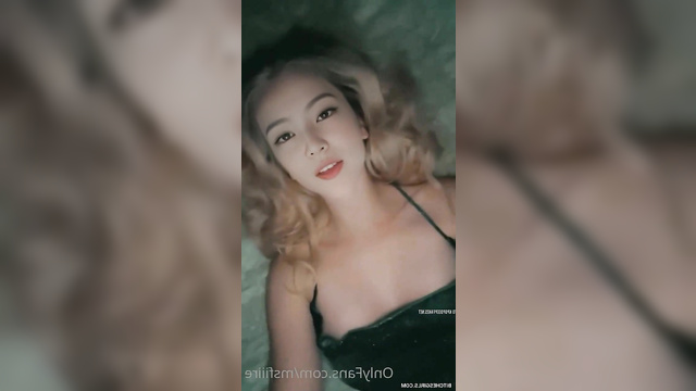 Jennie (제니) BLACKPINK (블랙핑크) sexy kpop nipples are ready 섹시한 케이팝