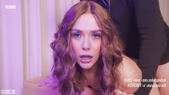 Fake Elizabeth Olsen loosened her curls and gave in the ass