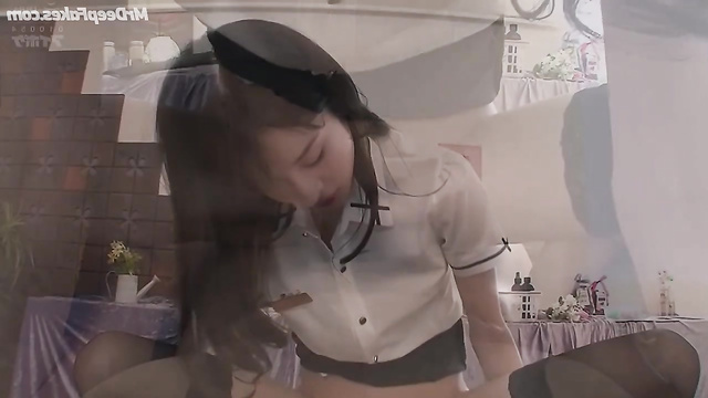 Yang Mi celebrity sex video during her working day / 杨幂 深假色情