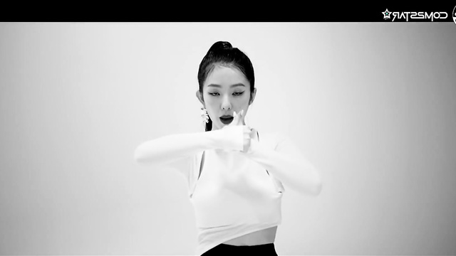 Irene (아이린) & Seulgi (슬기) Red Velvet (레드벨벳) Beautifully Kpop Fuck