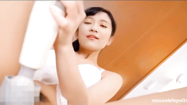 Huang Jie hot deepfake pov video with sex toy / 黃捷 性爱场面