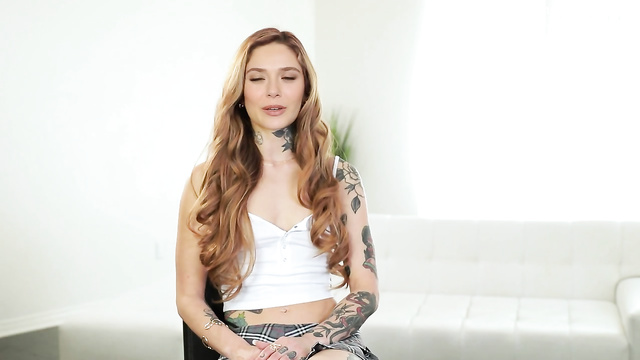 AI Elizabeth Olsen showed off all her intimate tattoos [PREMIUM]