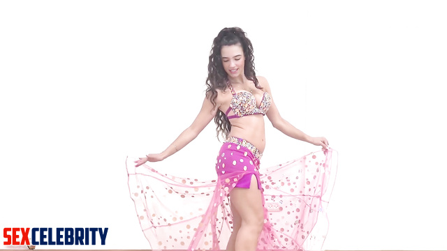 Eastern dance by sexy Charli D'Amelio (deepfakes) [PREMIUM]