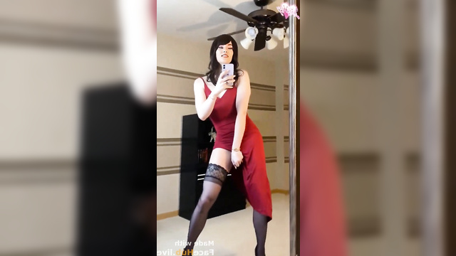 Lily Gao as Ada Wong jacking off in front of the mirror