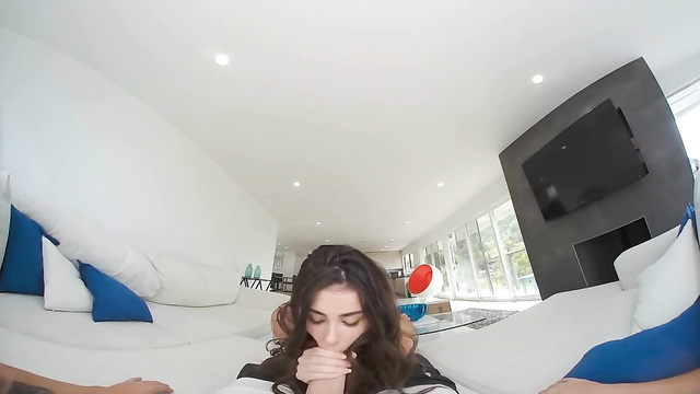 Madison Beer hot blowjob and nice fast fuck with friend