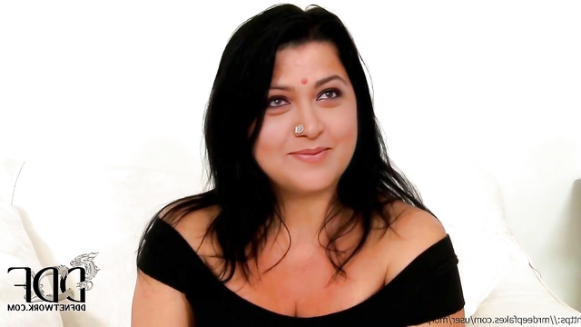 Naked Kushboo showing her giant tits and pussy fakeapp sex tape NSFW