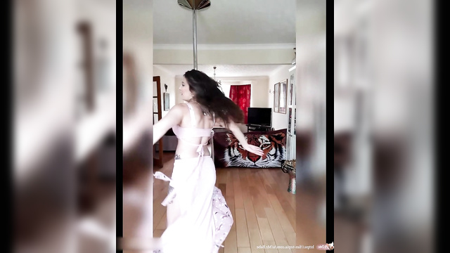 Stunning belly dance by Millie Bobby Brown will satisfy you fake porn [PREMIUM]