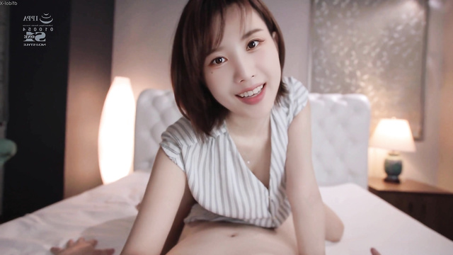 Korean star Eunbi (권은비 아이즈원) fucked hard in hotel room [PREMIUM]