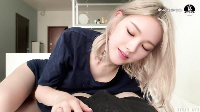 Karina (카리나) knows how to work with her mouth / aespa 에스파얼굴 스왑 [PREMIUM]