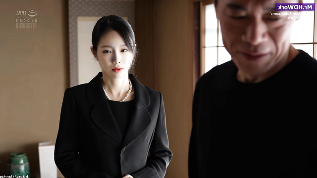 Taeyeon (태연) gets punished by angry boss / SNSD 소녀시대 가짜 연예인 포르노