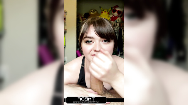 Hot amateur deepfake porn with busty teen Maisie Williams