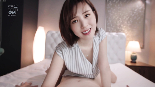 Han So-Hee will turn you on with her sexy body, real fake (한소희 섹스 장면) [PREMIUM]