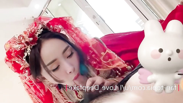 Yang Mi 杨幂 does awesome blowjob in Chinese costume deepfake 智能換臉