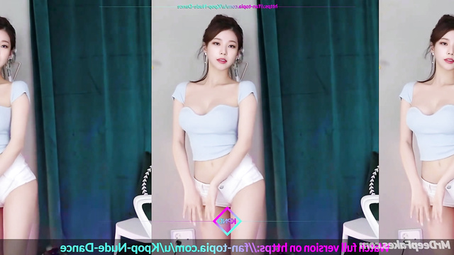 Hot korean babe Karina Aespa dancing in sexy underwear, fake / 카리나 에스파