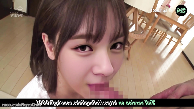 Fake Jeongyeon licks cock and passes it between her breasts/정연가짜 포르노
