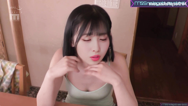 Lustful schoolgirl Momo (모모 포르노) can't live without sex - ai