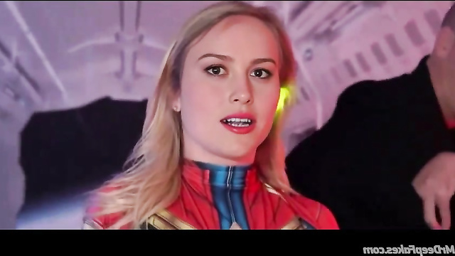 Sexy blonde Brie Larson in full control of her man / deepfake