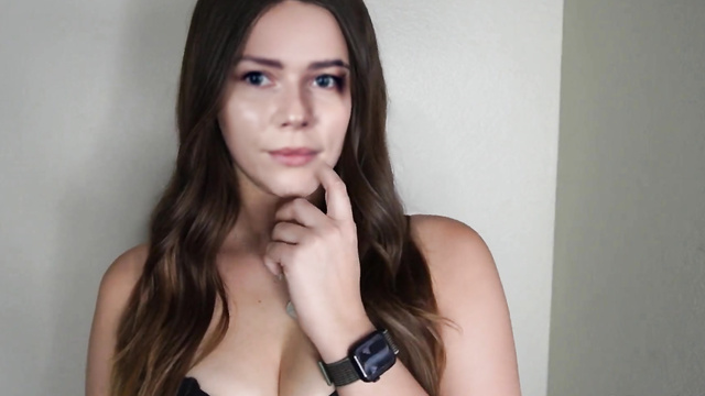 Lizi ASMR waiting for someone to fuck her - smart face change