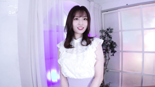 Korean slut Momo (모모 트와이스) loves group sex - deepfake video [PREMIUM]