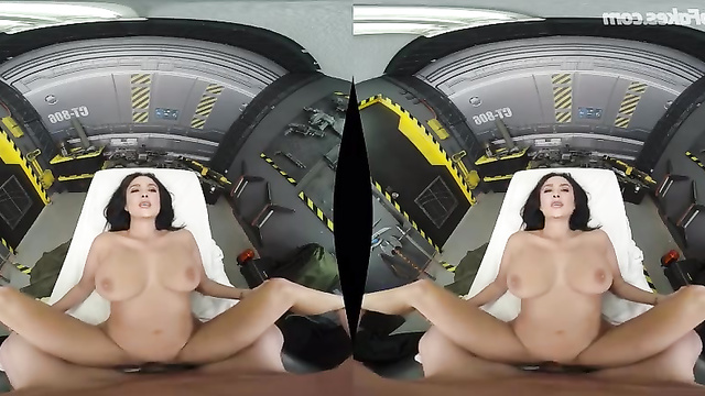 Hotty Salma Hayek in space vr porn adventure
