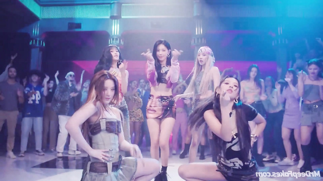 Famous kpop group (G)I-DLE in music porn (PMV 딥 페이크 에로틱)