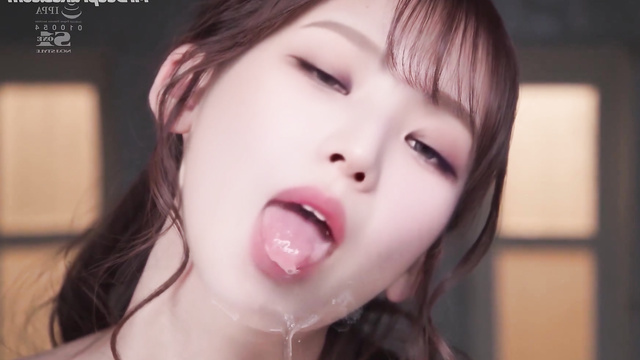 Karina (카리나) enjoys a dick in her drenched pussy / aespa 에스파 섹스 장면