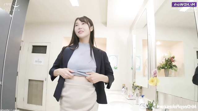 SNSD (소녀시대) / Sneaky fuck at the office - Jessica 제시카 스마트한 얼굴 변화