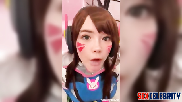 Horny cosplayer Tsuruko wants cum in her mouth - real fakes