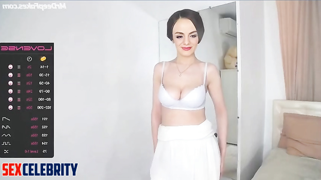 Busty Alejandra Mena makes a sexy stream for best fans, solo face swap