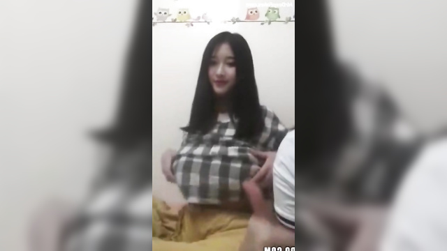Real fake Oniel JKT48 flashes her big boobs on camera (ディープフェイク オニエル)