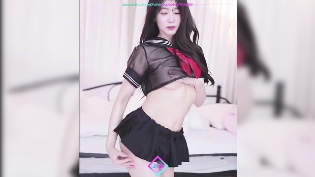 Cutie in school uniform Irene (아이린 레드벨벳) dances erotic dance - deepfake