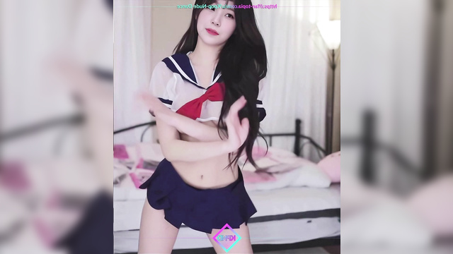 Solo dance (hot sex tape) for her fans - Jiheon Fromis_9 ai 백지헌 가짜 포르노