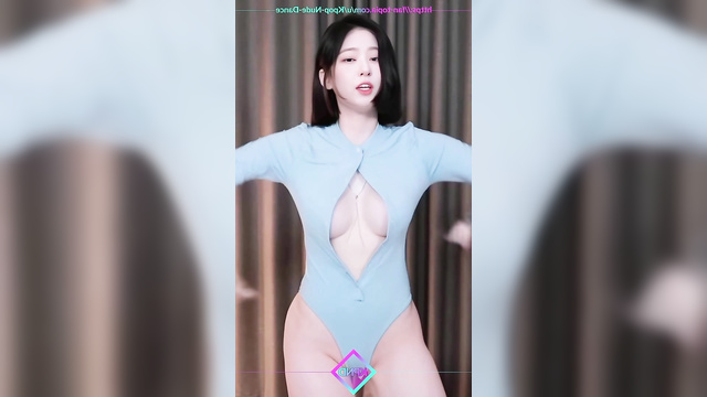 Minju (김민주) - erotic dancing is so sexy / IZ*ONE 아이즈원 케이팝 아이돌
