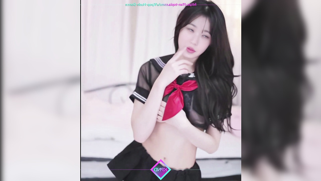 IVE (아이브) / Perfect tits & a hot dance - Wonyoung 장원영 케이팝 스타