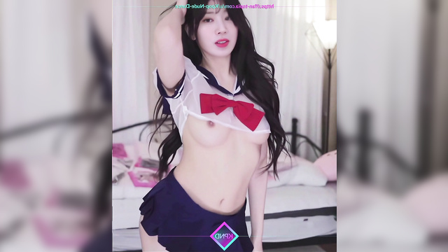 Voluptuous babe dancing during waiting for a fucker - fake Dahyun 다현 트와이스