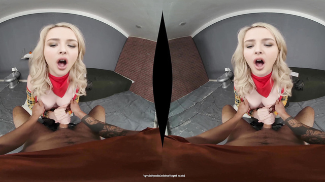 [AI deepfake] VR porn with a blonde cowgirl Chloe Grace Moretz