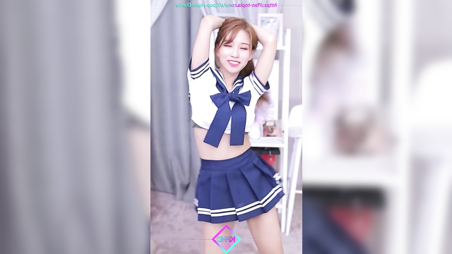 (미나 트와이스) sexy schoolgirl dancing on hidden camera / fake Mina