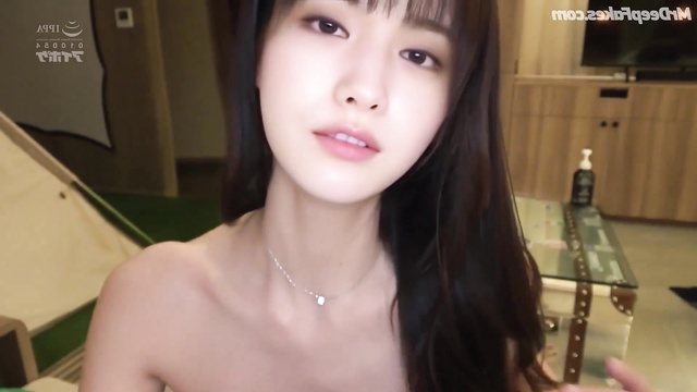 Cheerful beauty Nana (After School) films her sex on camera (적나라한 나나)