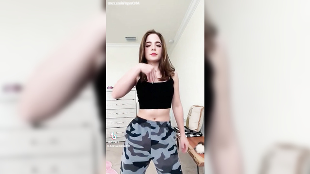 Sexy slut teasing & showing off her sexy body - fake Staryuuki