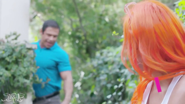Pro wrestler Becky Lynch makes her pervy neighbor pay with a hard barebacking