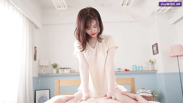 Sweet girl Naeun (나은 에이핑크) enjoys tender sex - adult tape