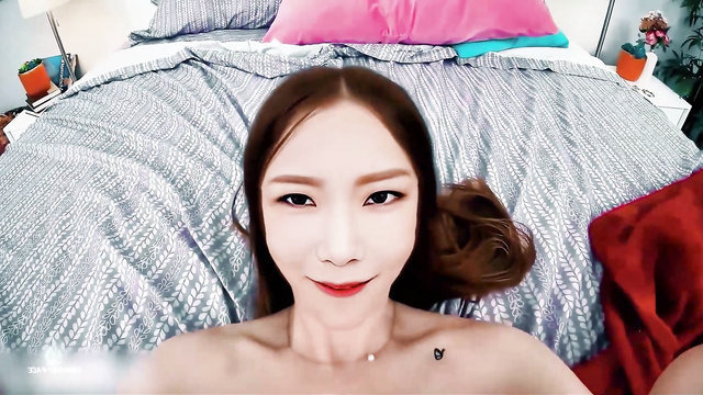 Small breasted Taeyeon (태연) fucked POV style / SNSD 소녀시대 포르노