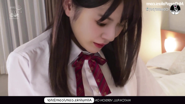 Schoolgirl Miyawaki Sakura (미야와키 사쿠라 가짜 포르노) has sex with classmate, ai